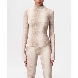 ♥️ Naked Wardrobe Bone Crocodile Mockneck Top Taupe Cream Large Longsleeve Croc